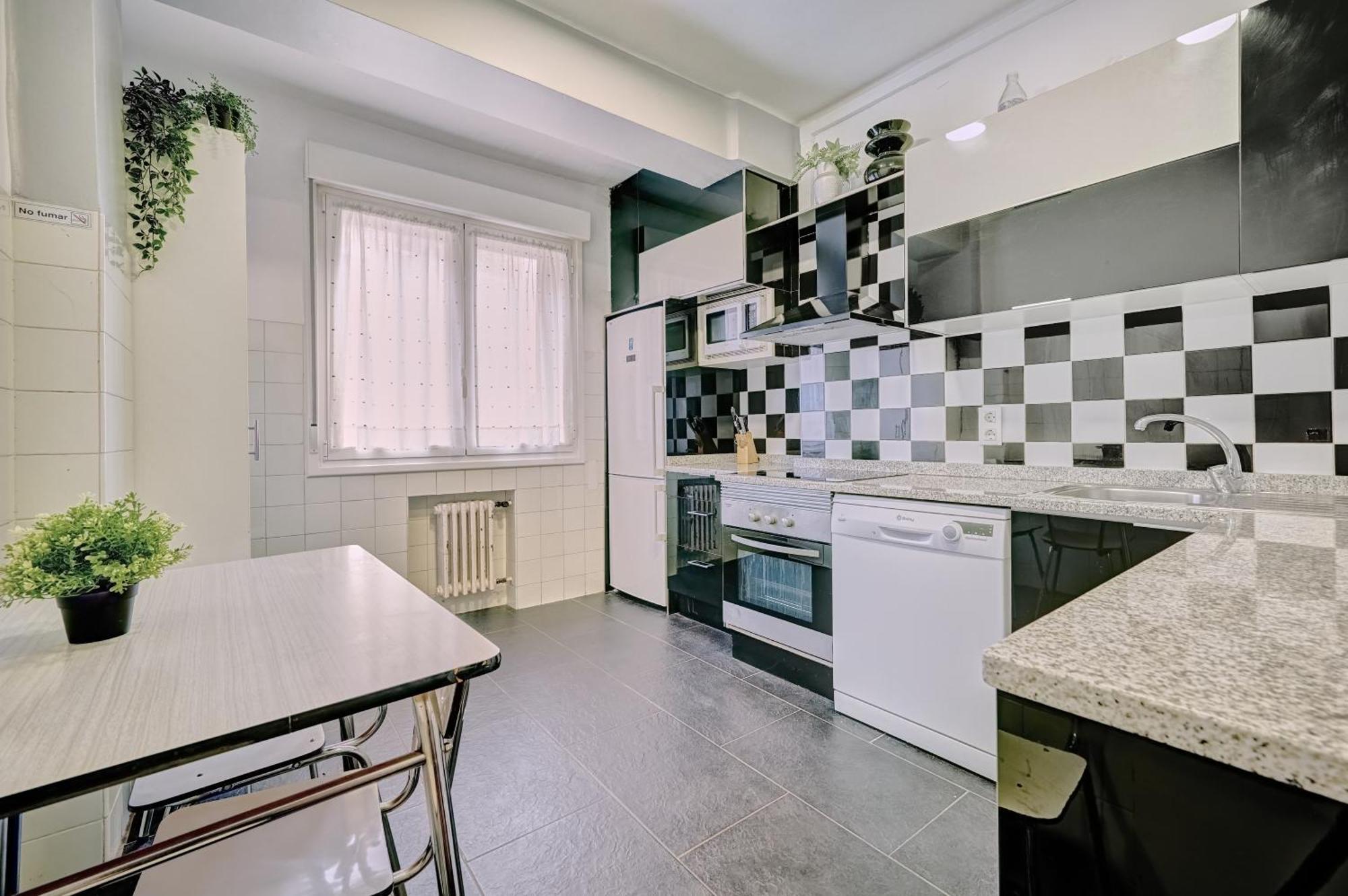 Apartmán Monasterio By Clabao Pamplona Exteriér fotografie